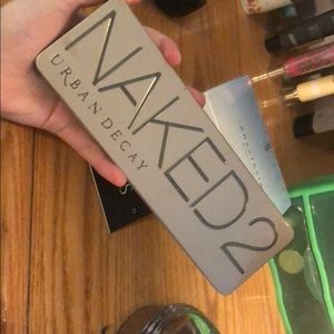 Naked 2 urban decay palette